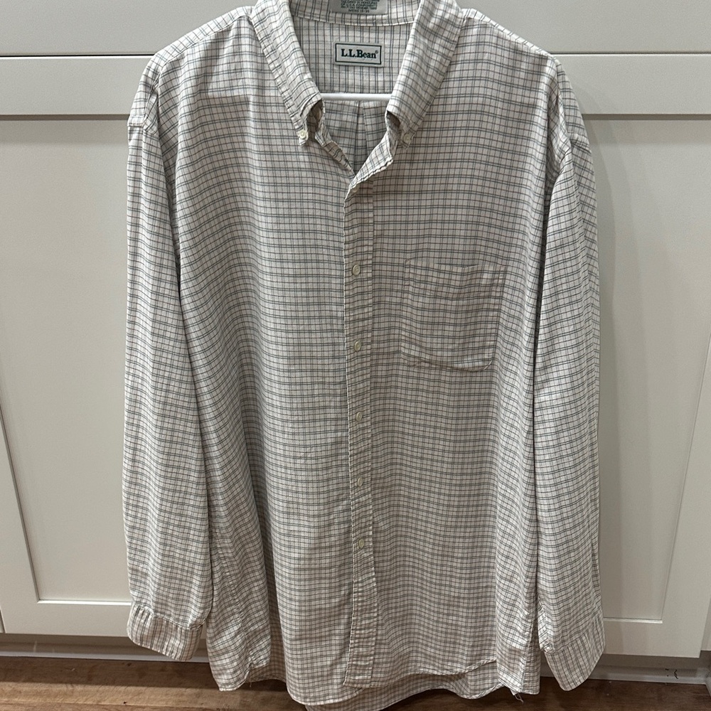 L.L. Bean Men's White and Gray Plaid Shirt 18-35